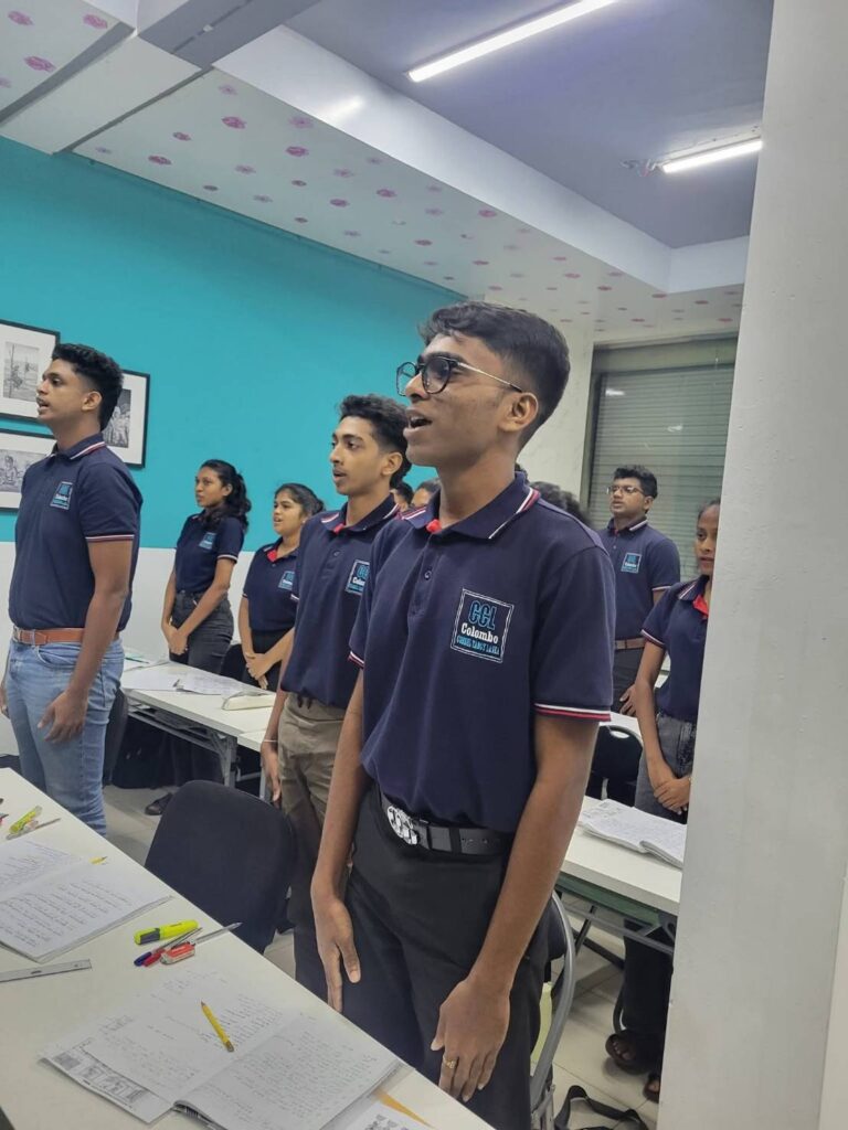 スリランカの教育機関で日本語を学ぶ学生たち