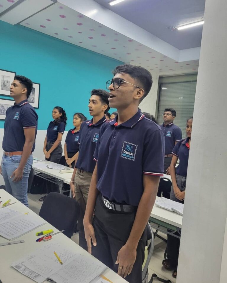 スリランカの教育機関で日本語を学ぶ学生たち
